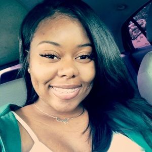 Meet your Posher, Tyra